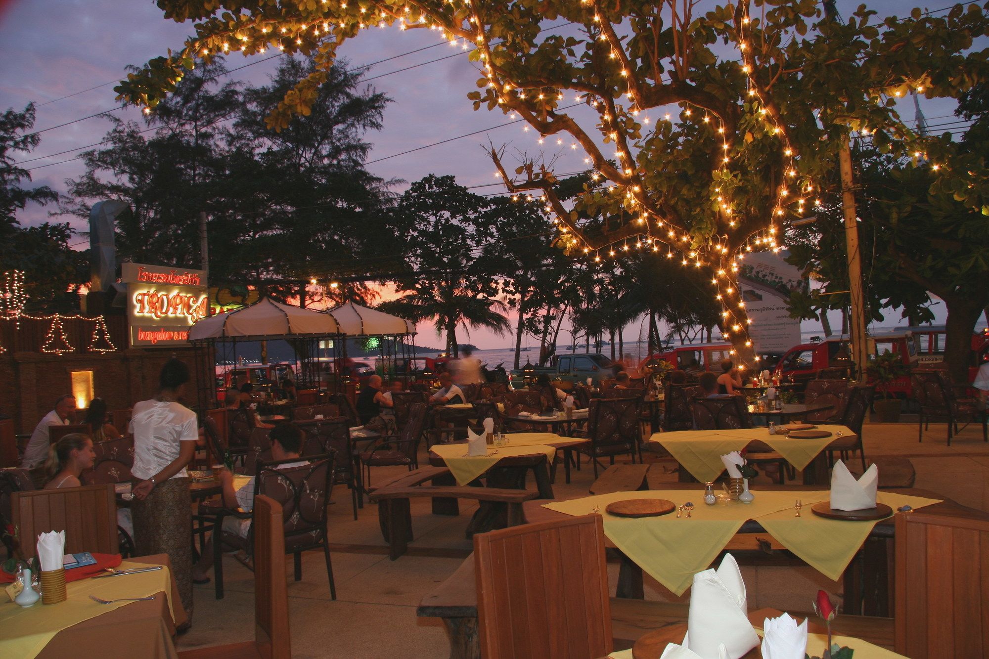 Tropica Bungalows