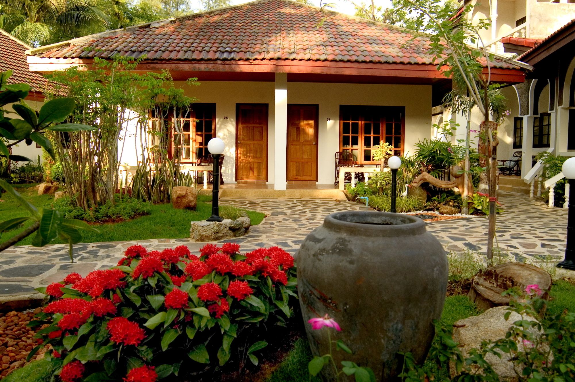 Tropica Bungalows