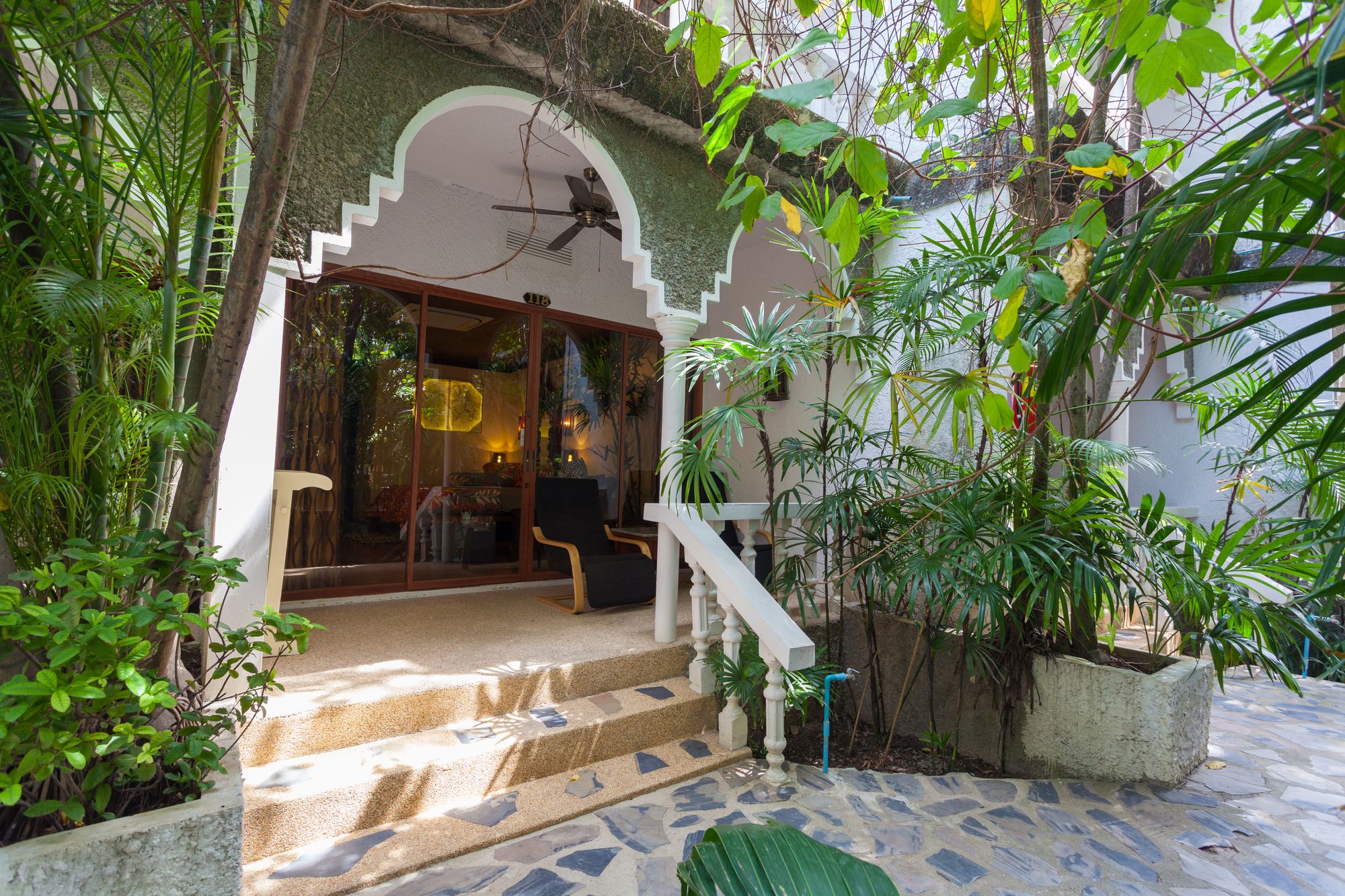 Tropica Bungalows