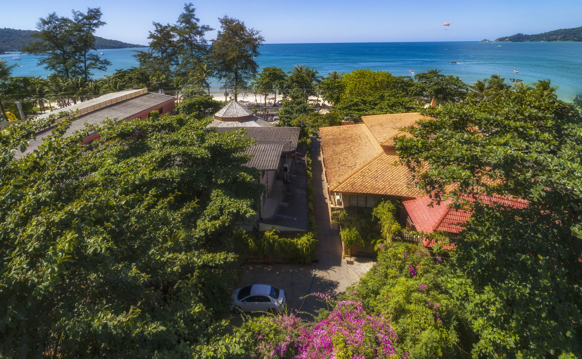 Tropica Bungalows
