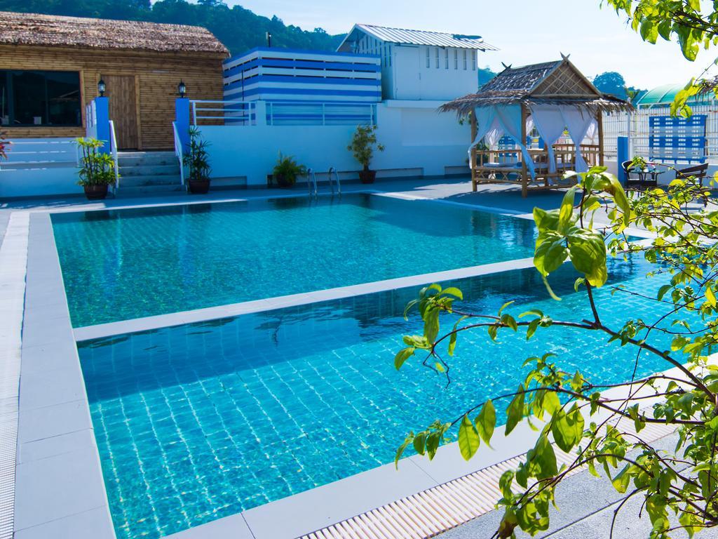 Hotel Baya Phuket
