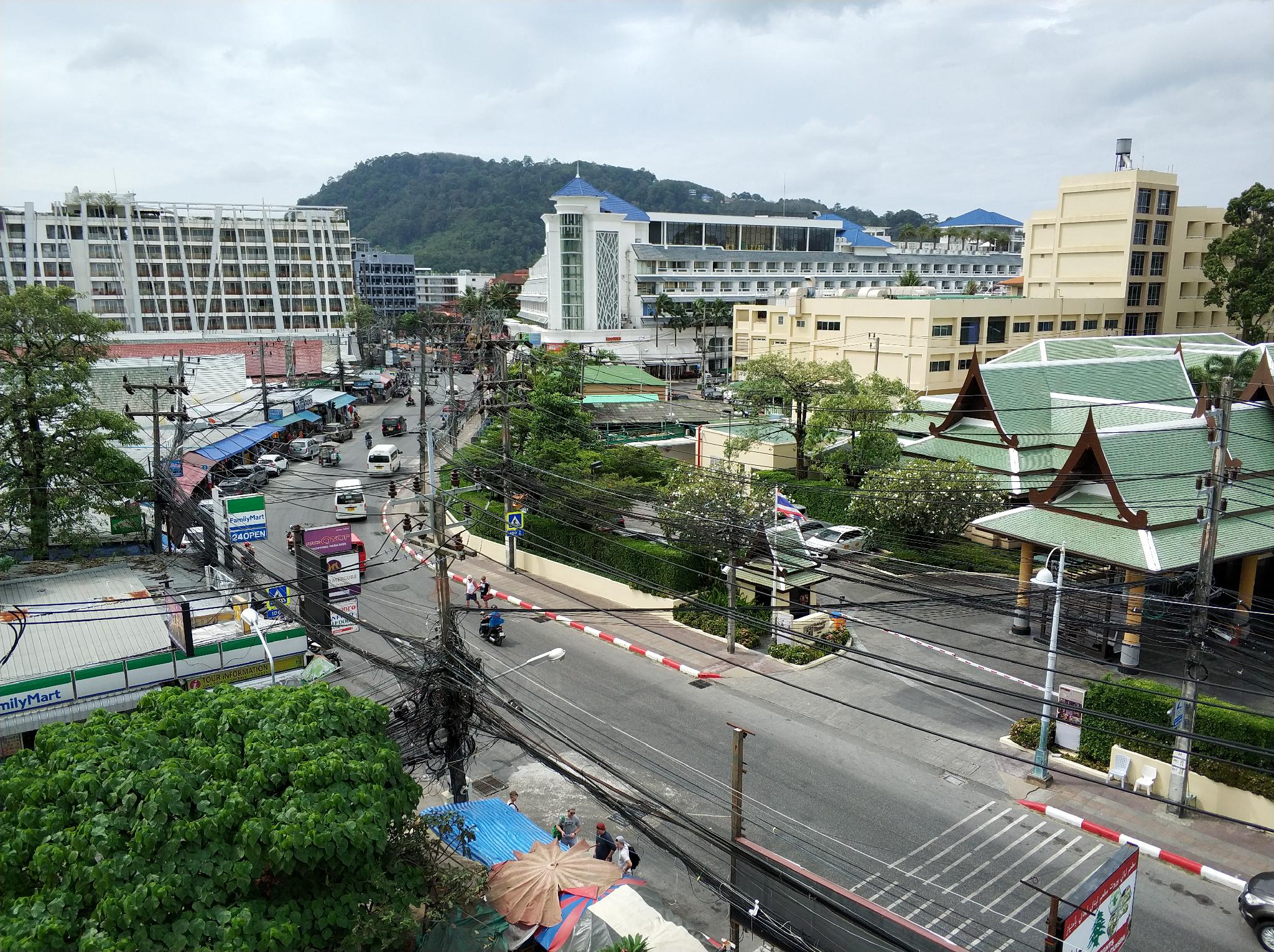 Yanyu Patong
