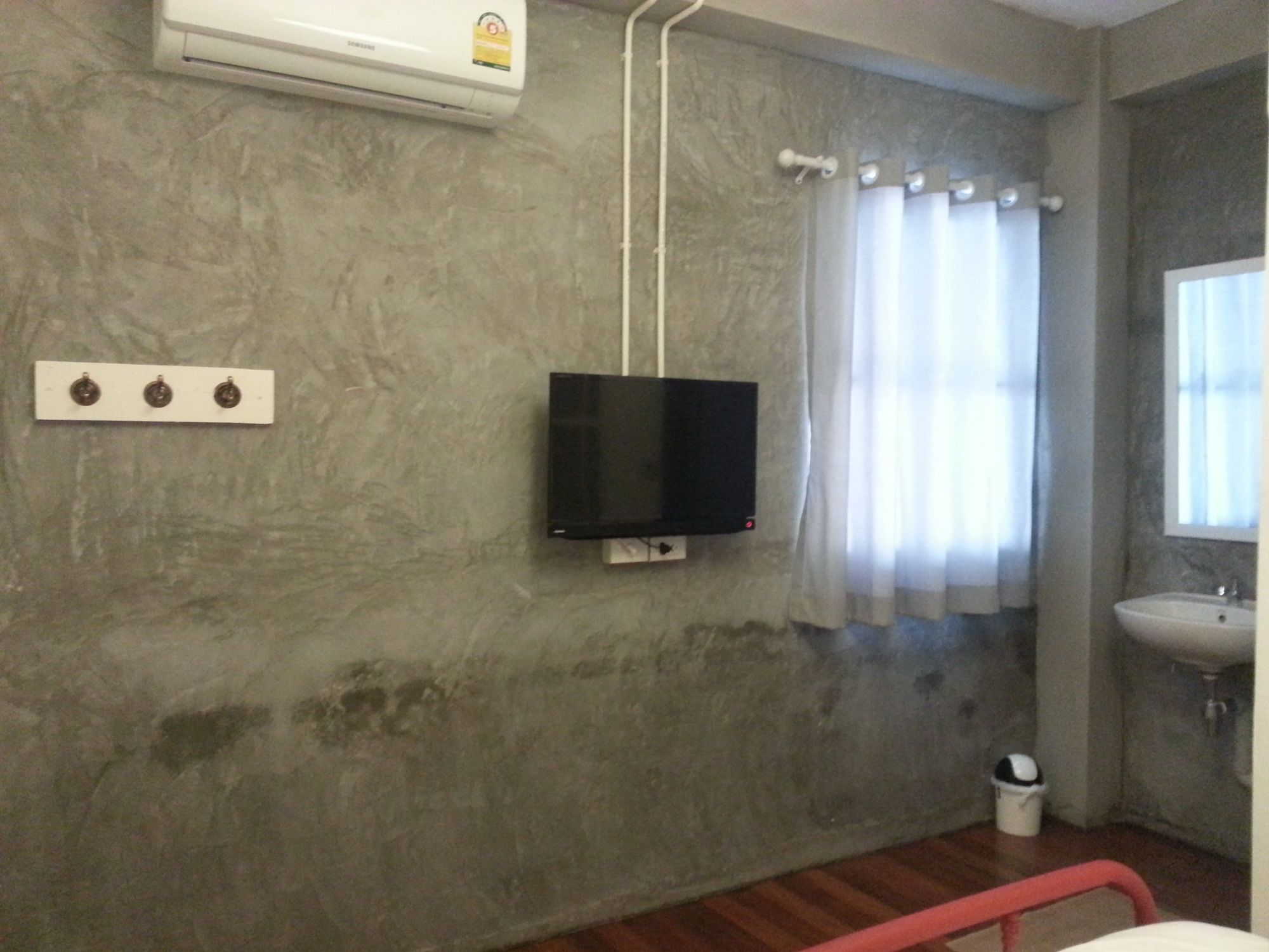 Ai Phuket Hostel