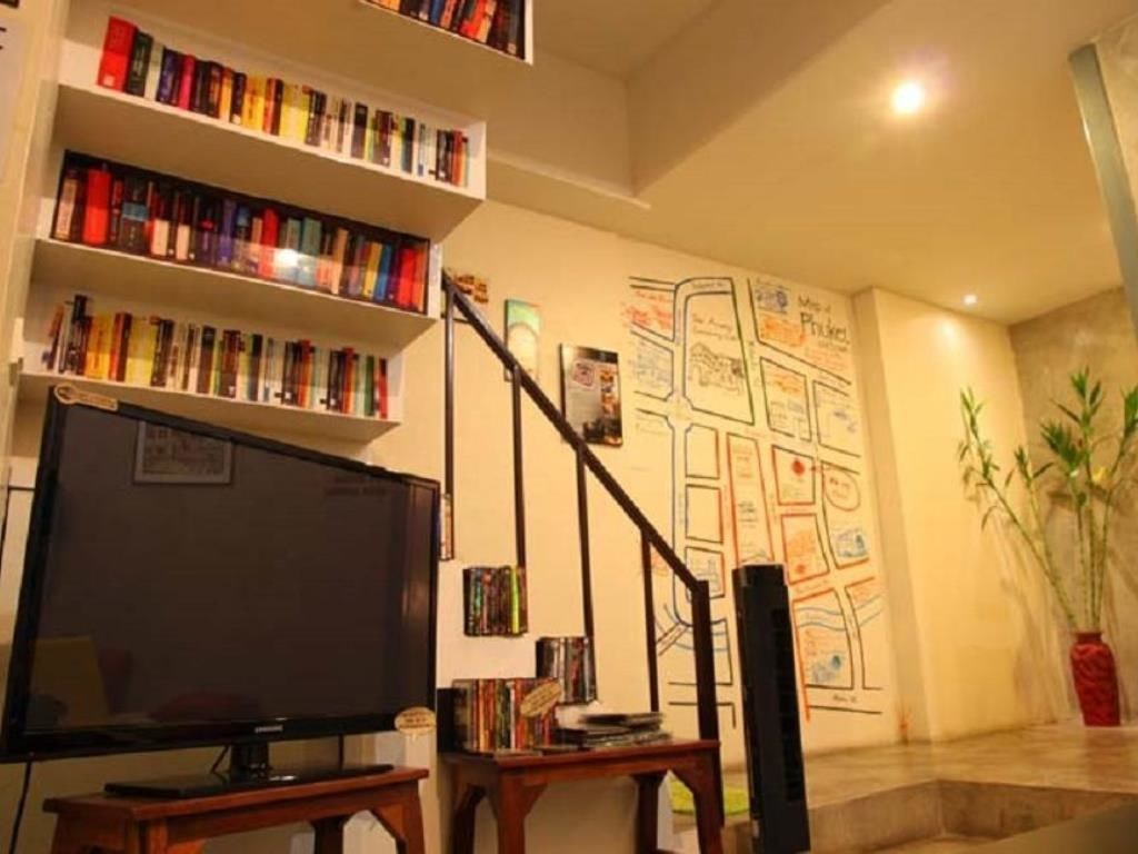 Ai Phuket Hostel