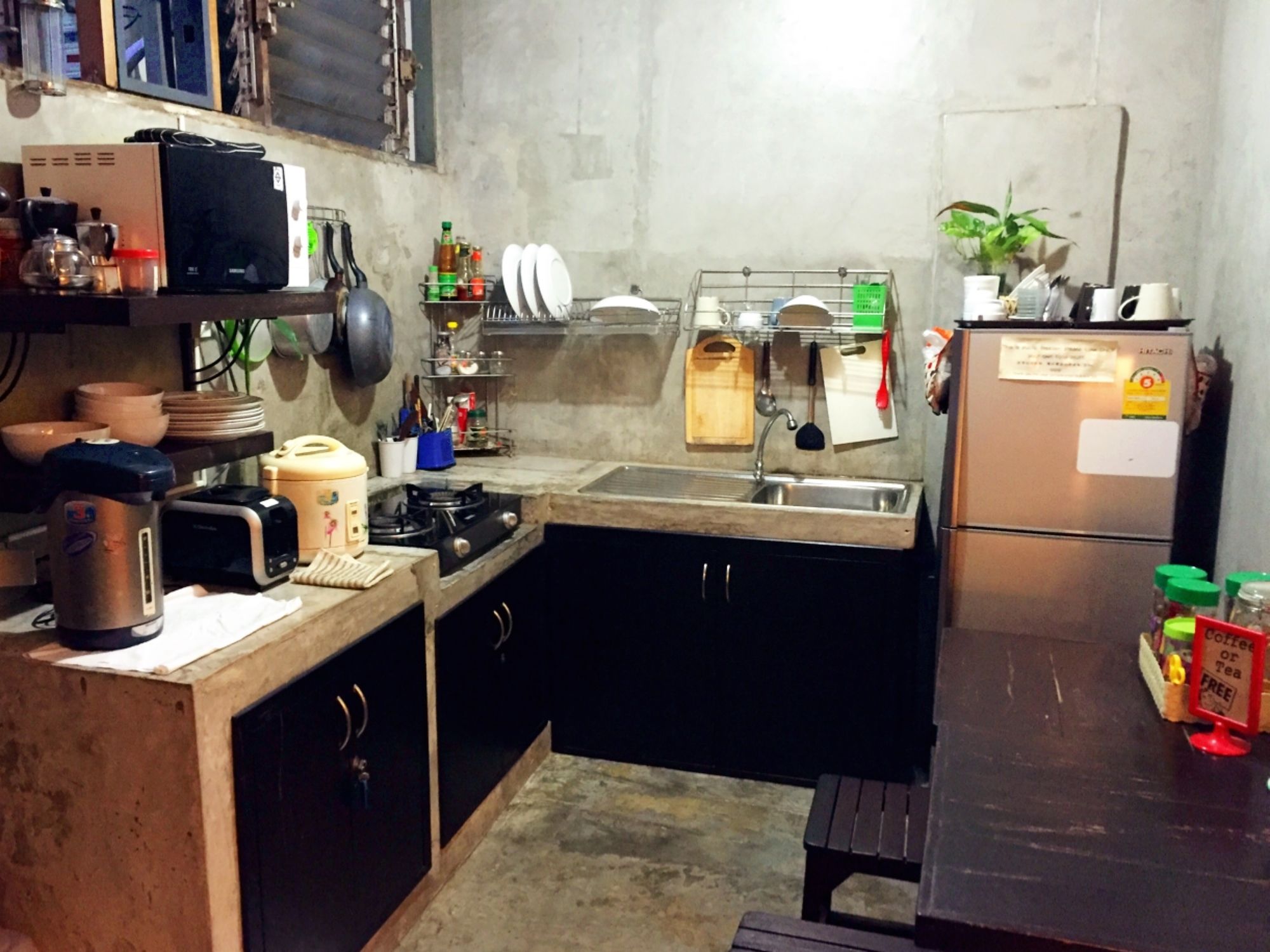 Ai Phuket Hostel