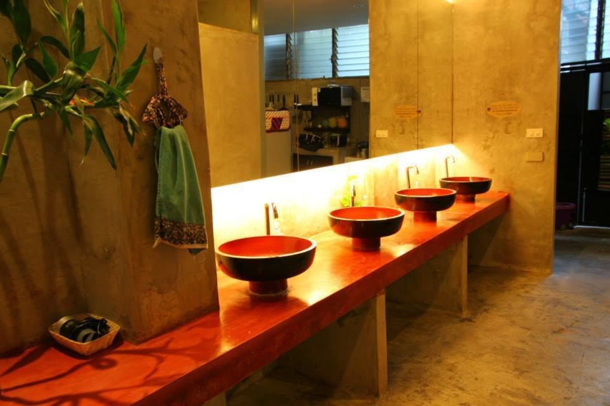 Ai Phuket Hostel