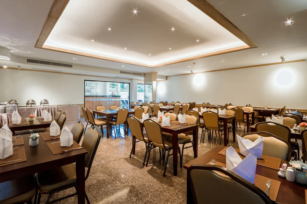 Airport Beach Hotel Phuket