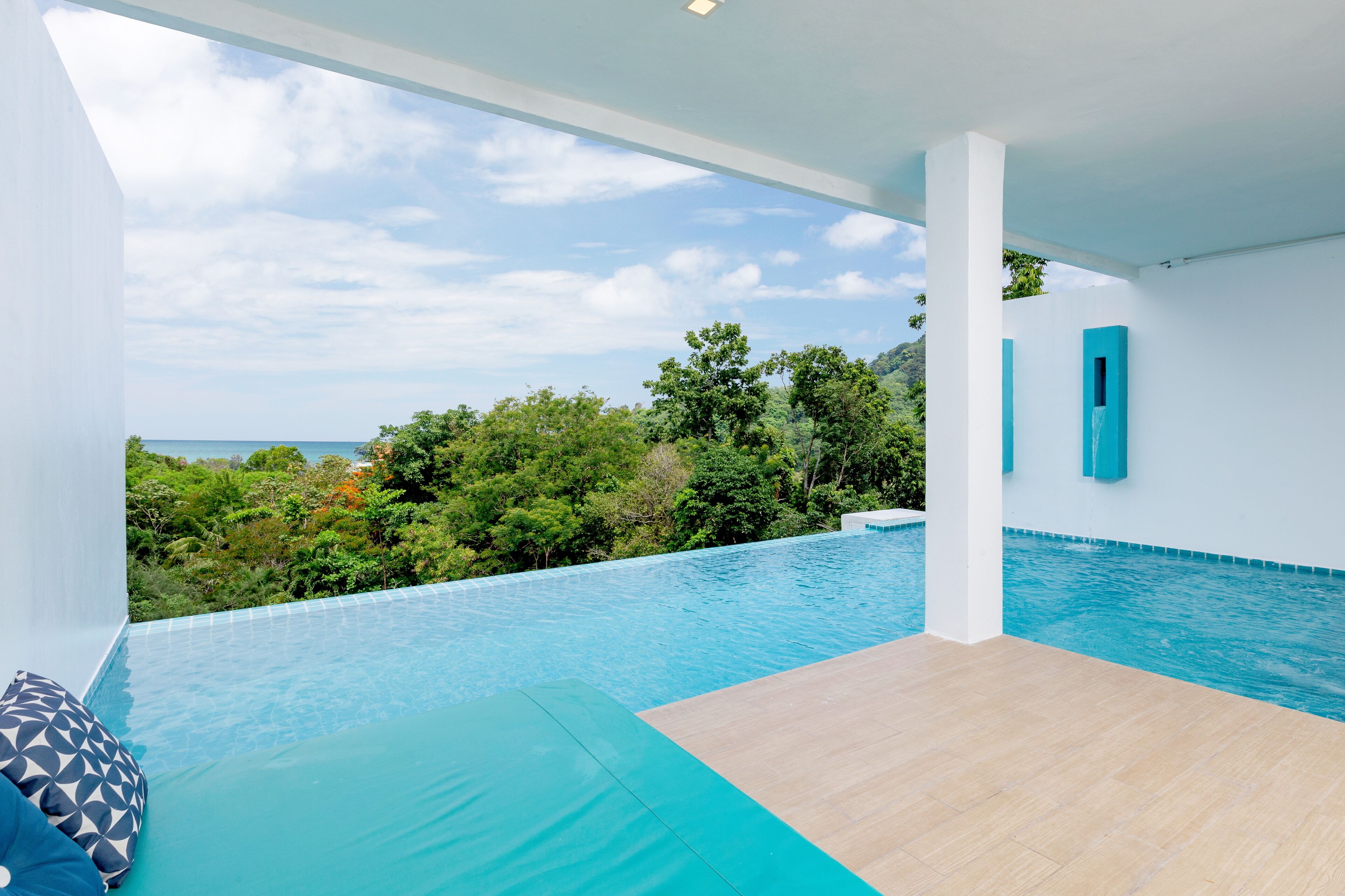 Amala Grand Bleu Resort