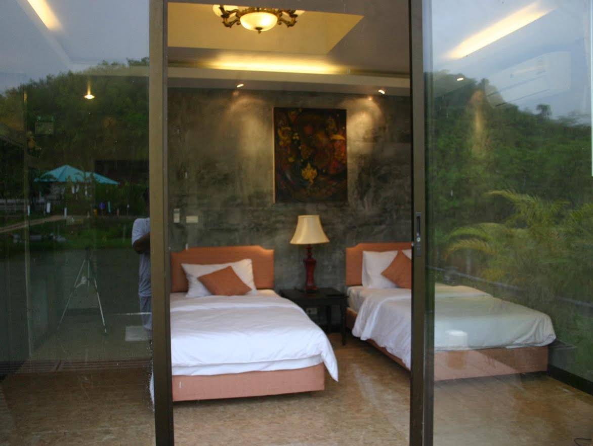 Anodard Phuket Resort