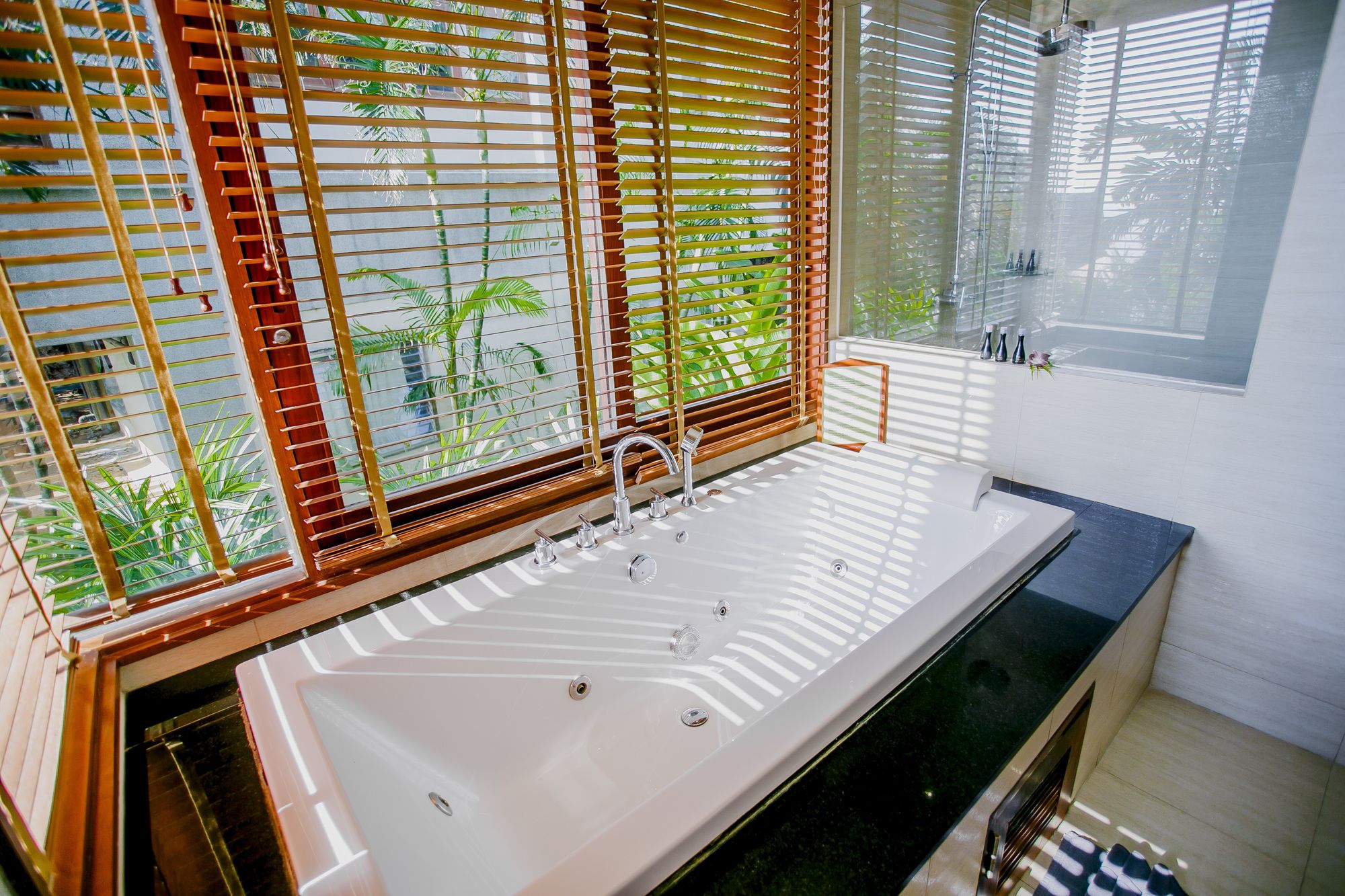 Ayara Kamala Resort & Spa