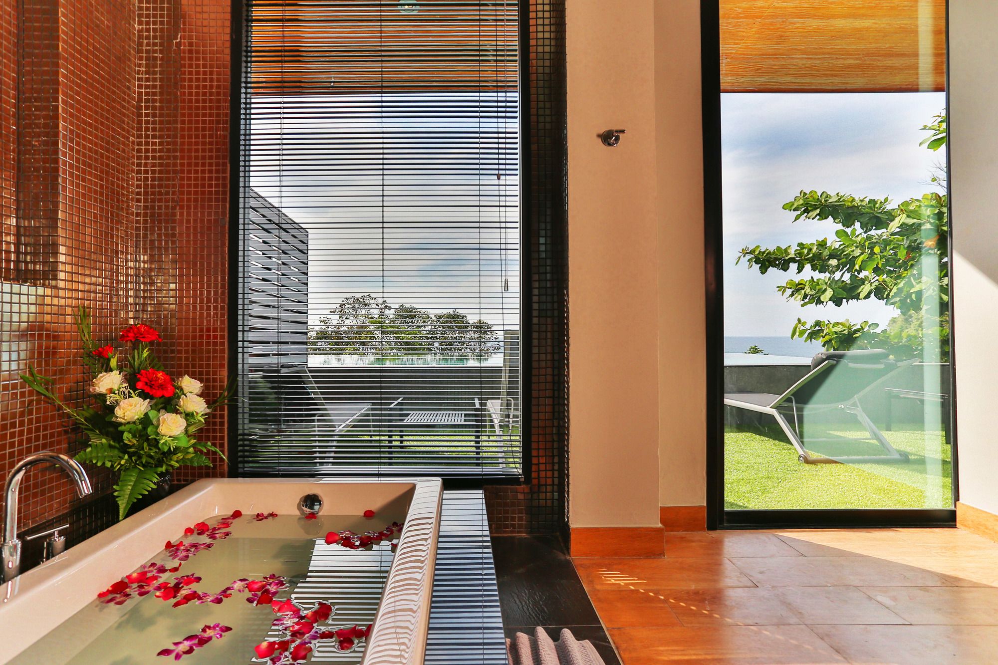 Ayara Kamala Resort & Spa