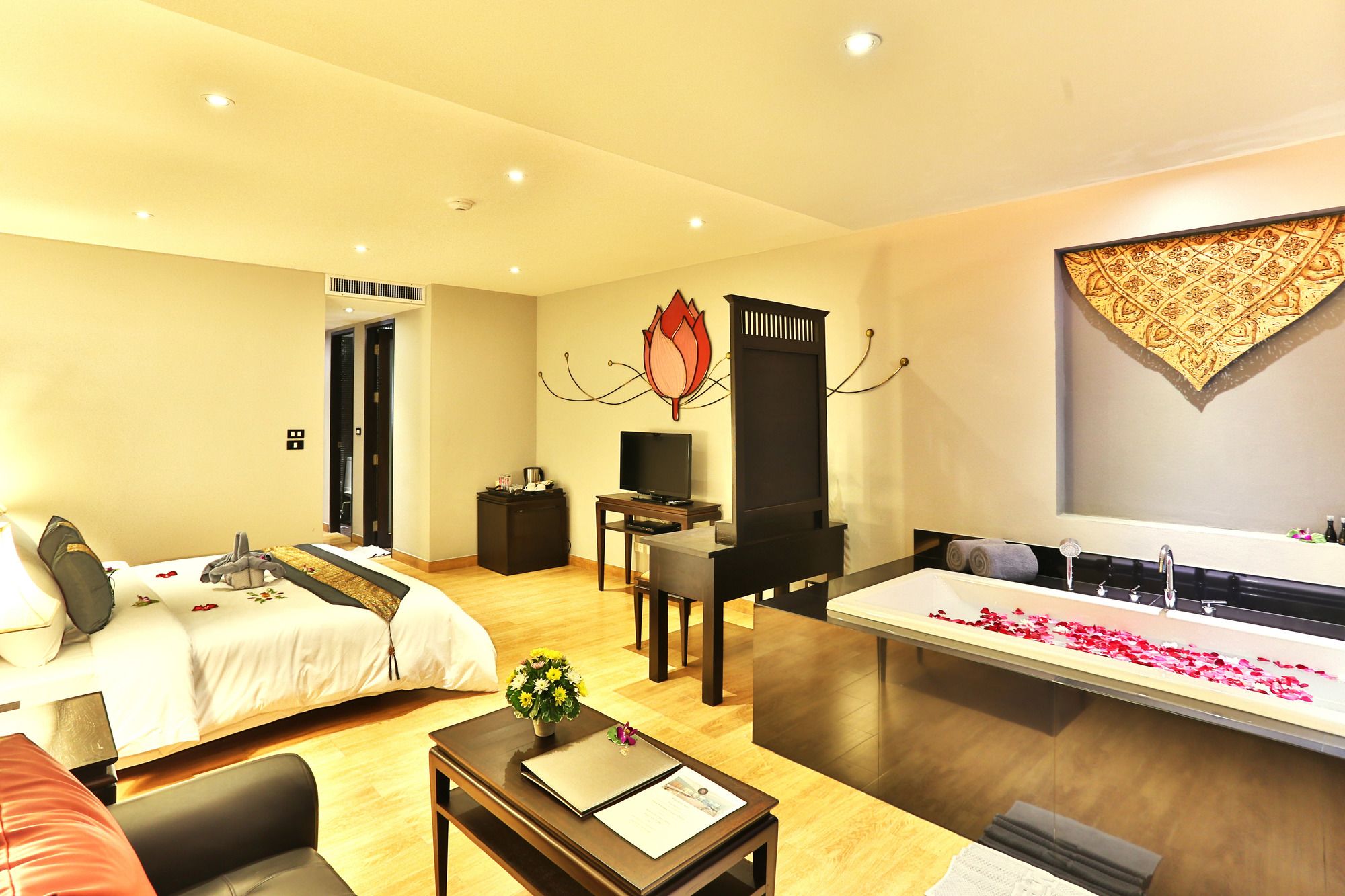 Ayara Kamala Resort & Spa