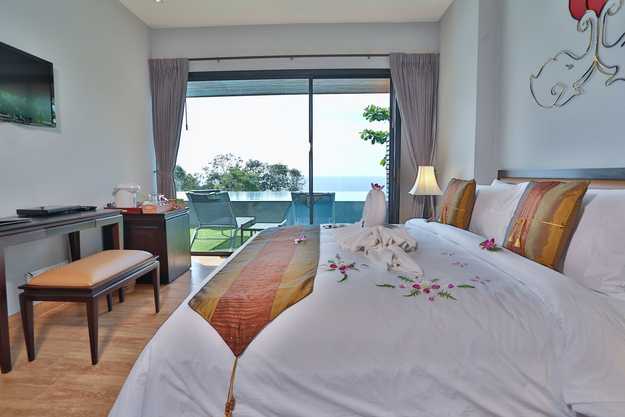 Ayara Kamala Resort & Spa