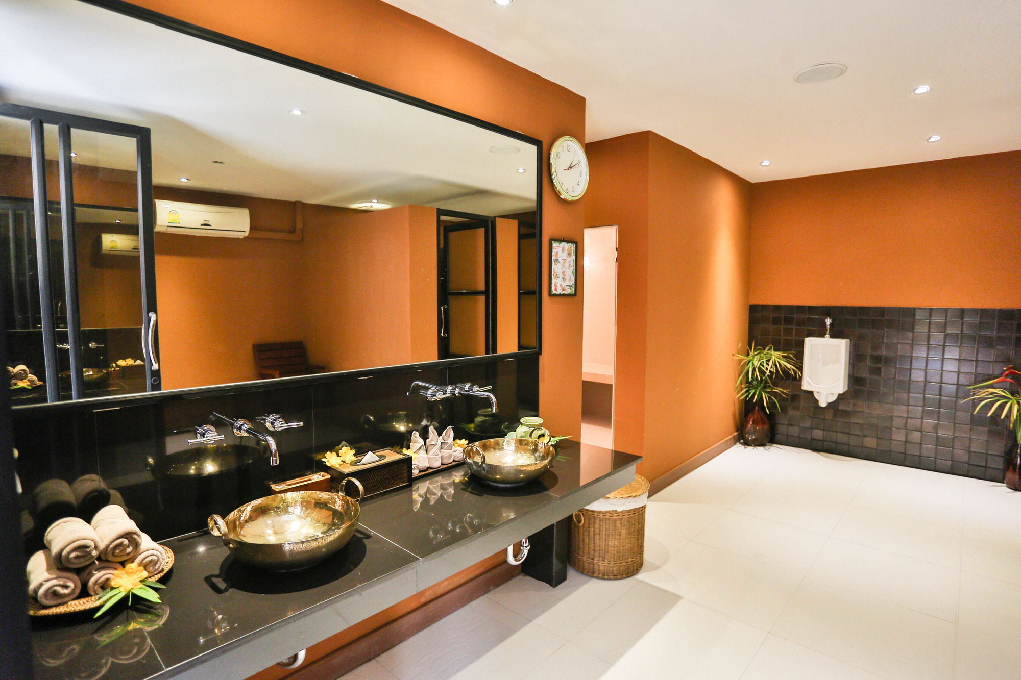 Ayara Kamala Resort & Spa