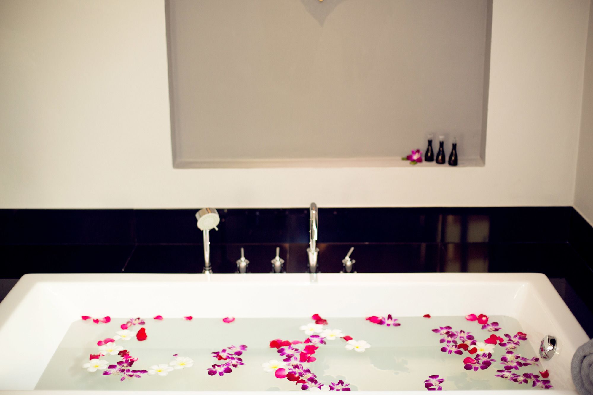 Ayara Kamala Resort & Spa