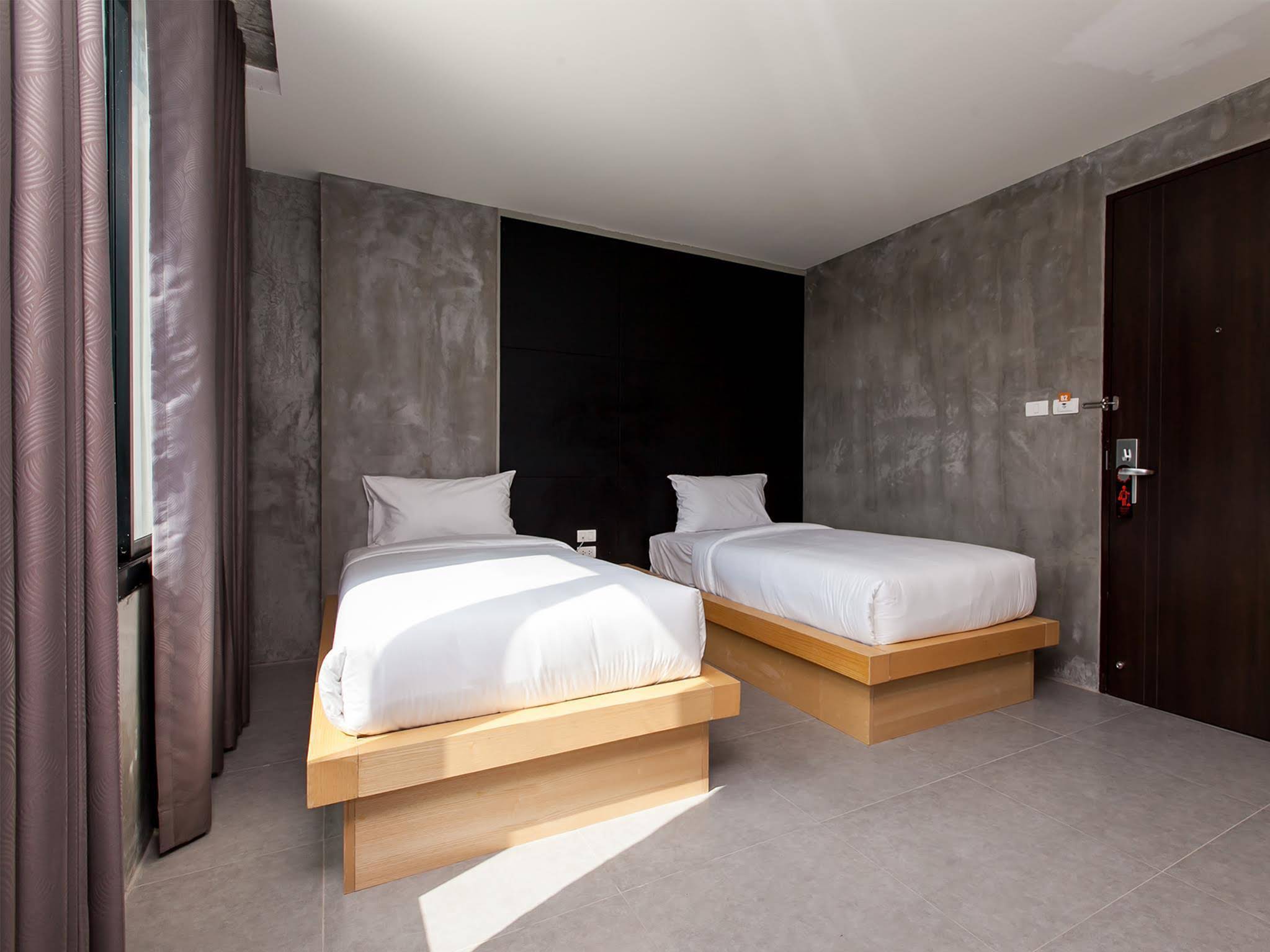 B2 Phuket Boutique & Budget Hotel