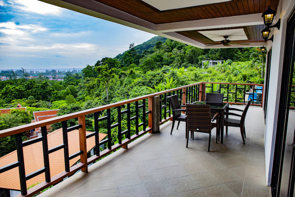 Baan Chom View Kamala
