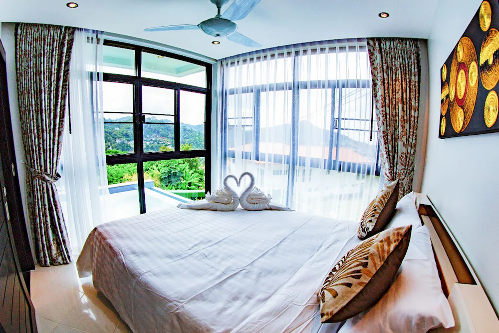 Baan Chom View Kamala