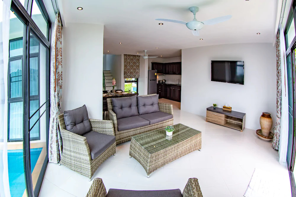 Baan Chom View Kamala