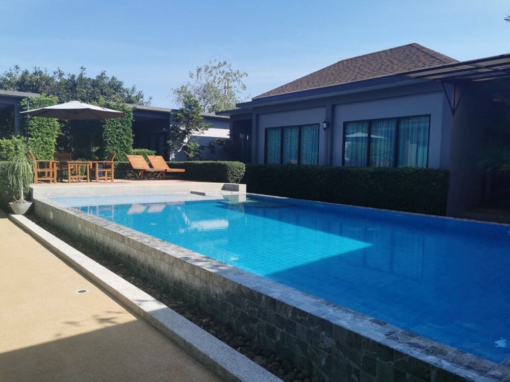 Baan Mee Phuket