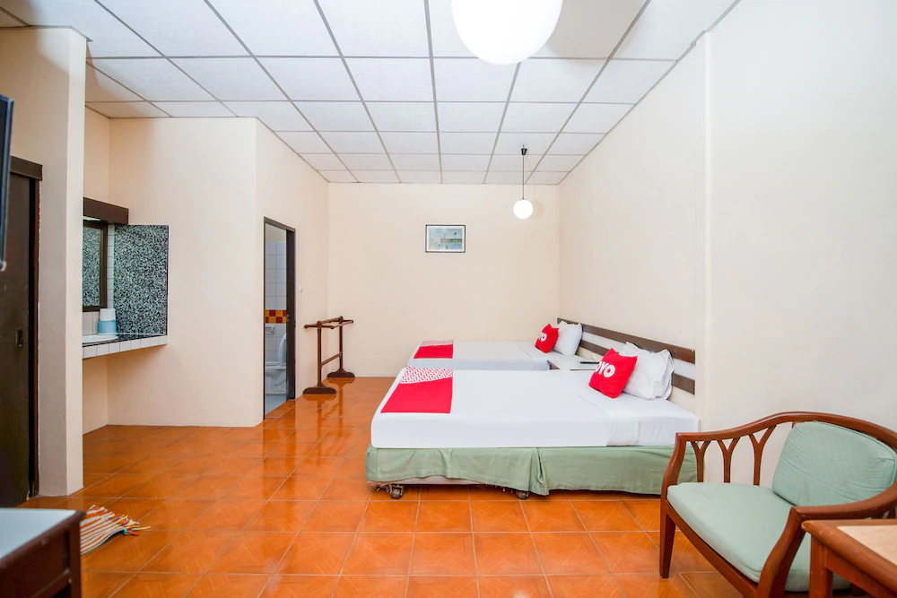 Baan Nat by OYO Rooms