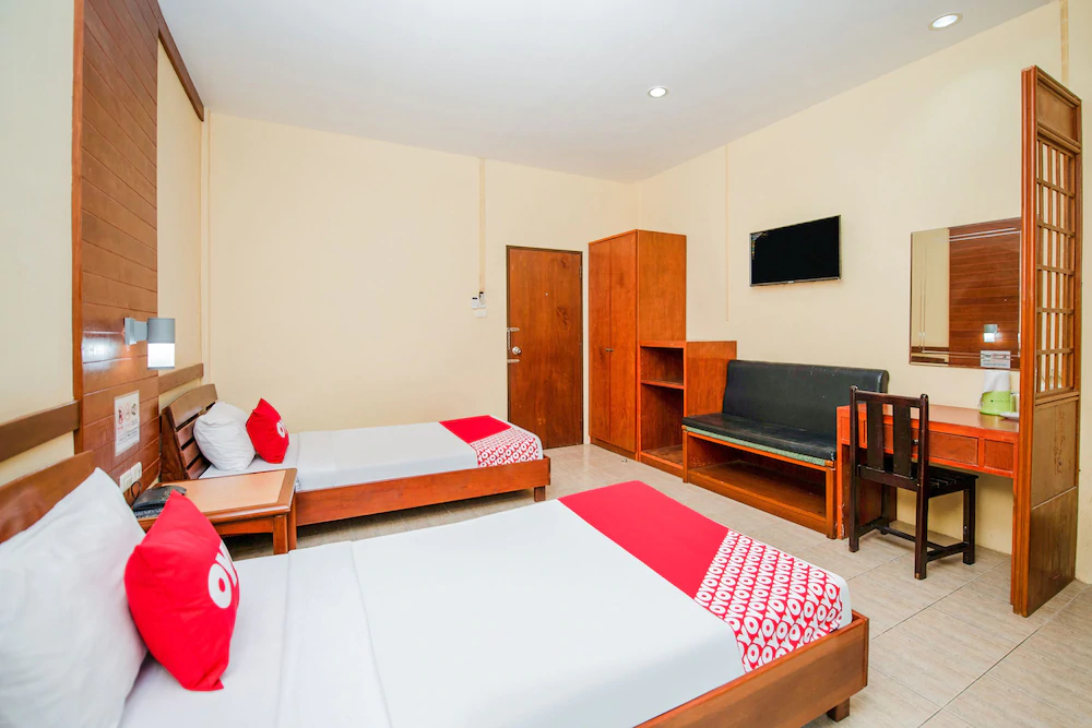 Baan Nat by OYO Rooms