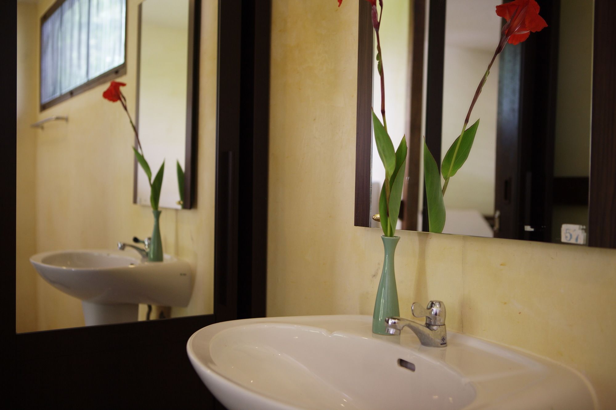 Ban Raya Resort & Spa