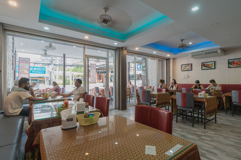 Baan Thai Beach Side Residence