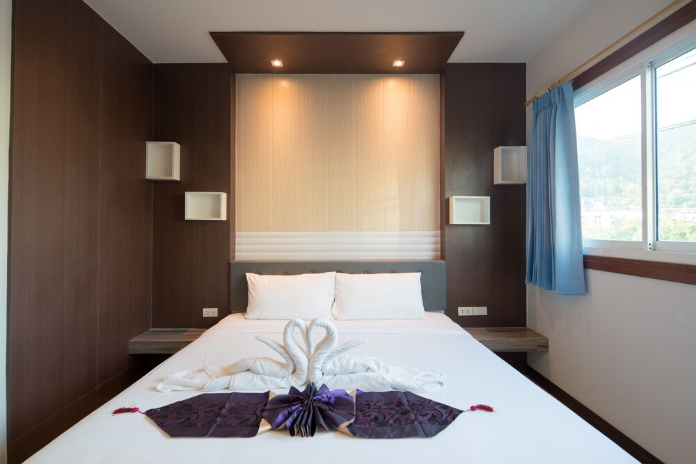 Baan Thai Beach Side Residence