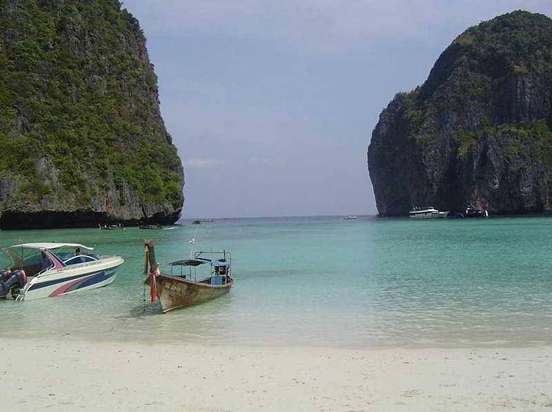Baan Yin Dee Boutique Resort