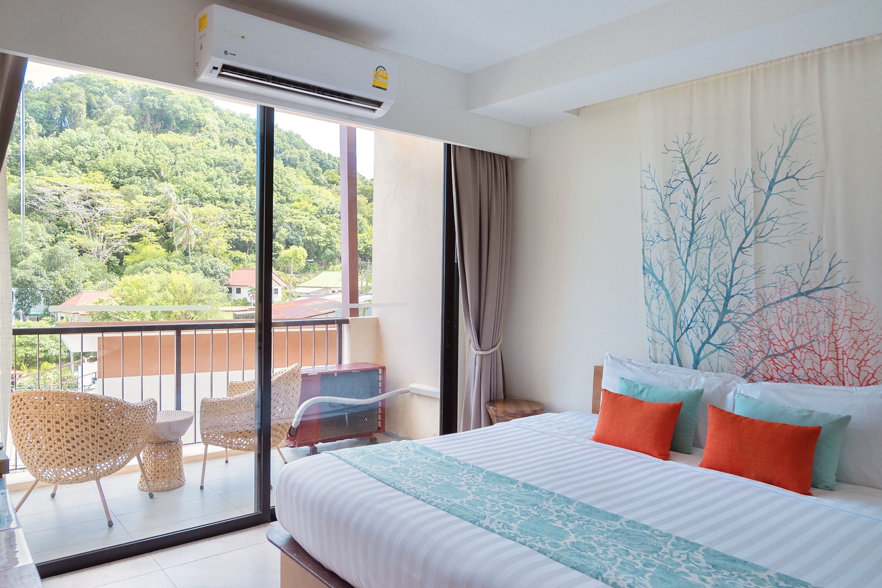 Bandara Phuket Beach Resort