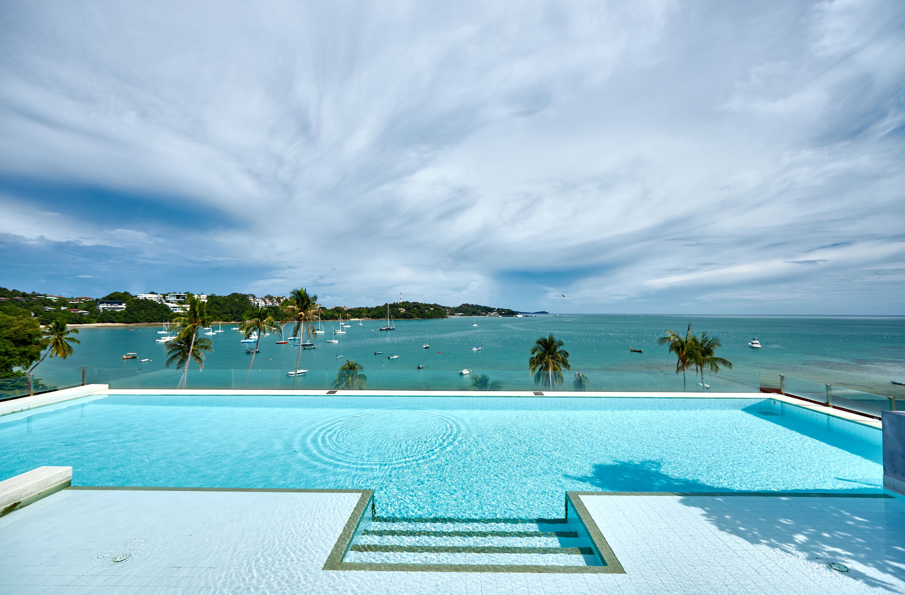 Bandara Phuket Beach Resort