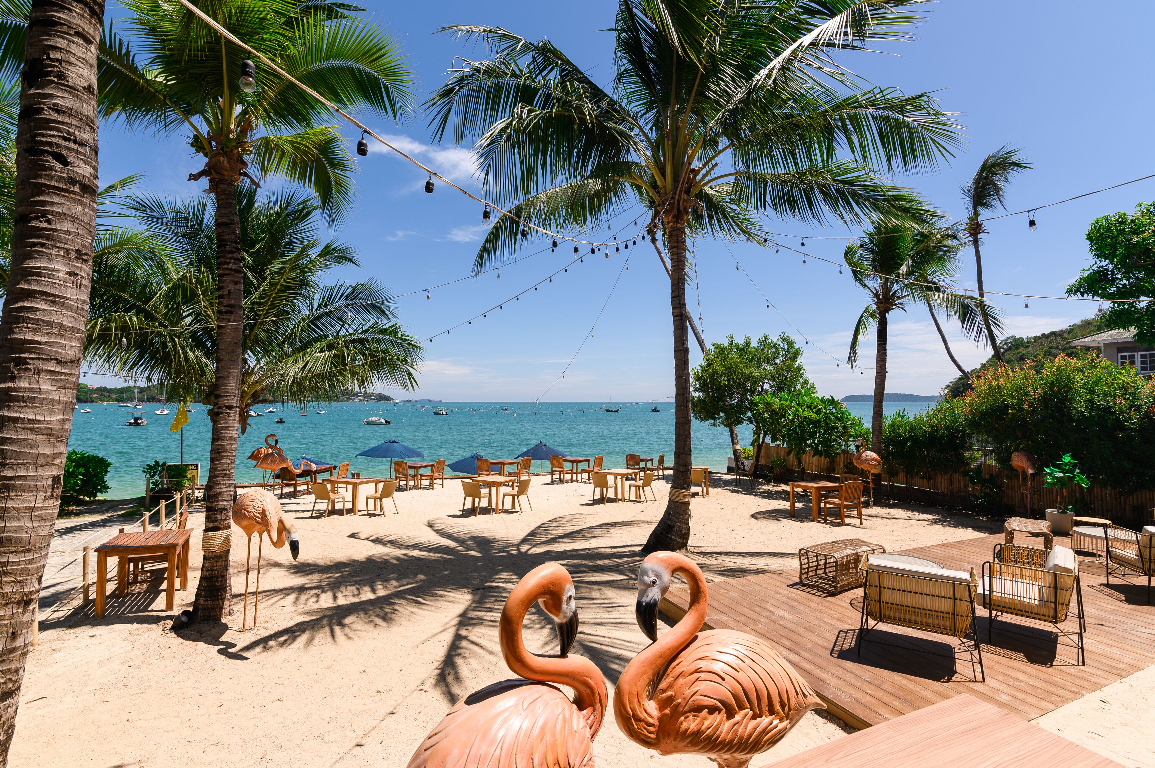 Bandara Phuket Beach Resort