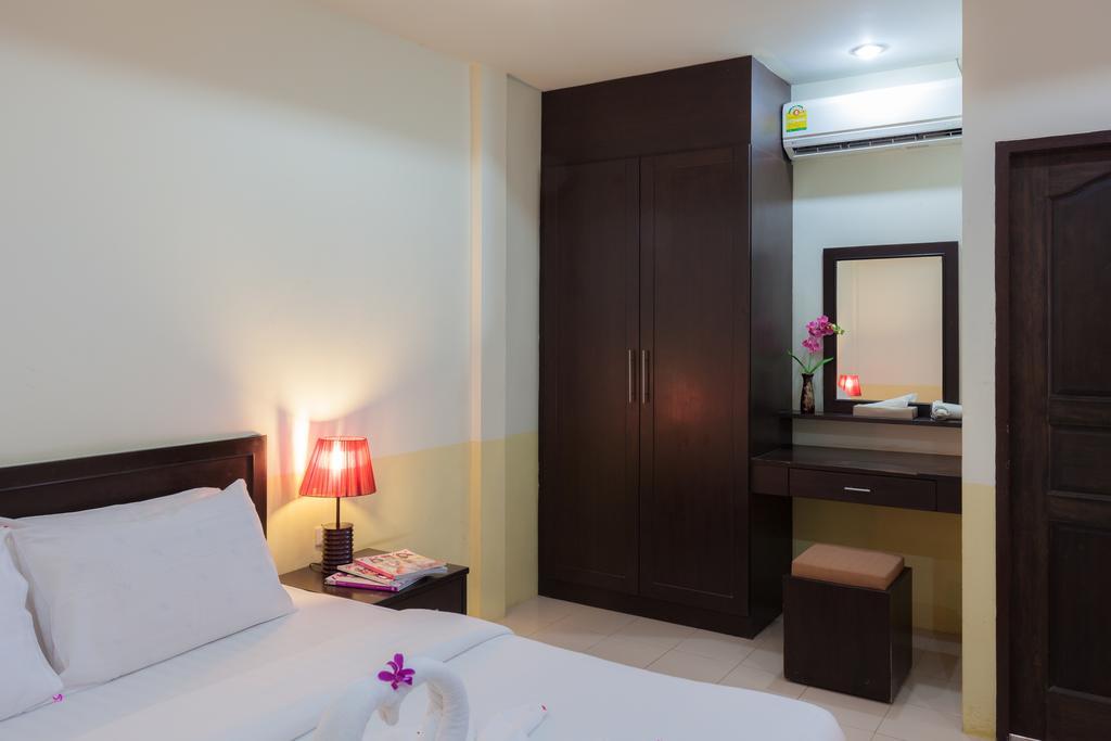 Bangtao Kanita House