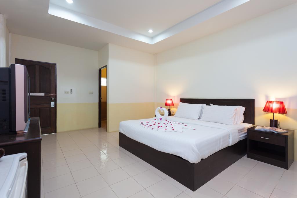 Bangtao Kanita House