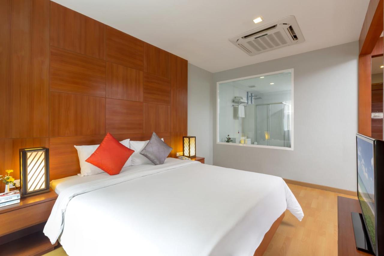 Elite Suites Patong