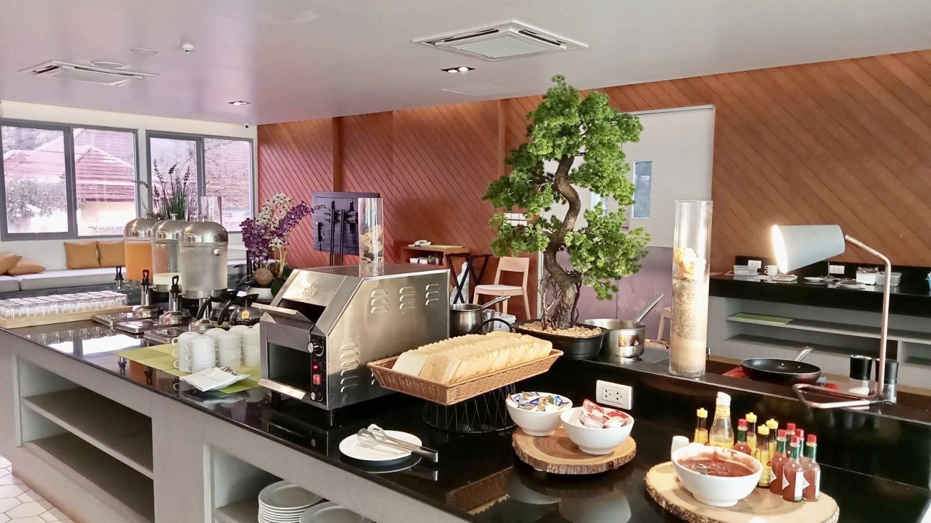 Beehive Boutique Hotel