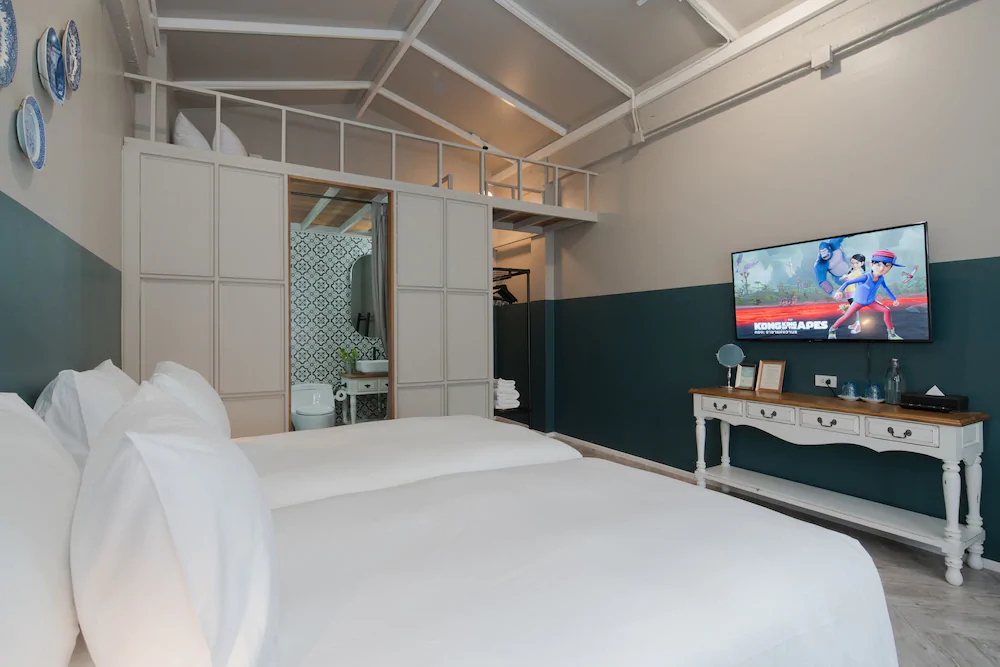 Blu Monkey Boutique Phuket Town