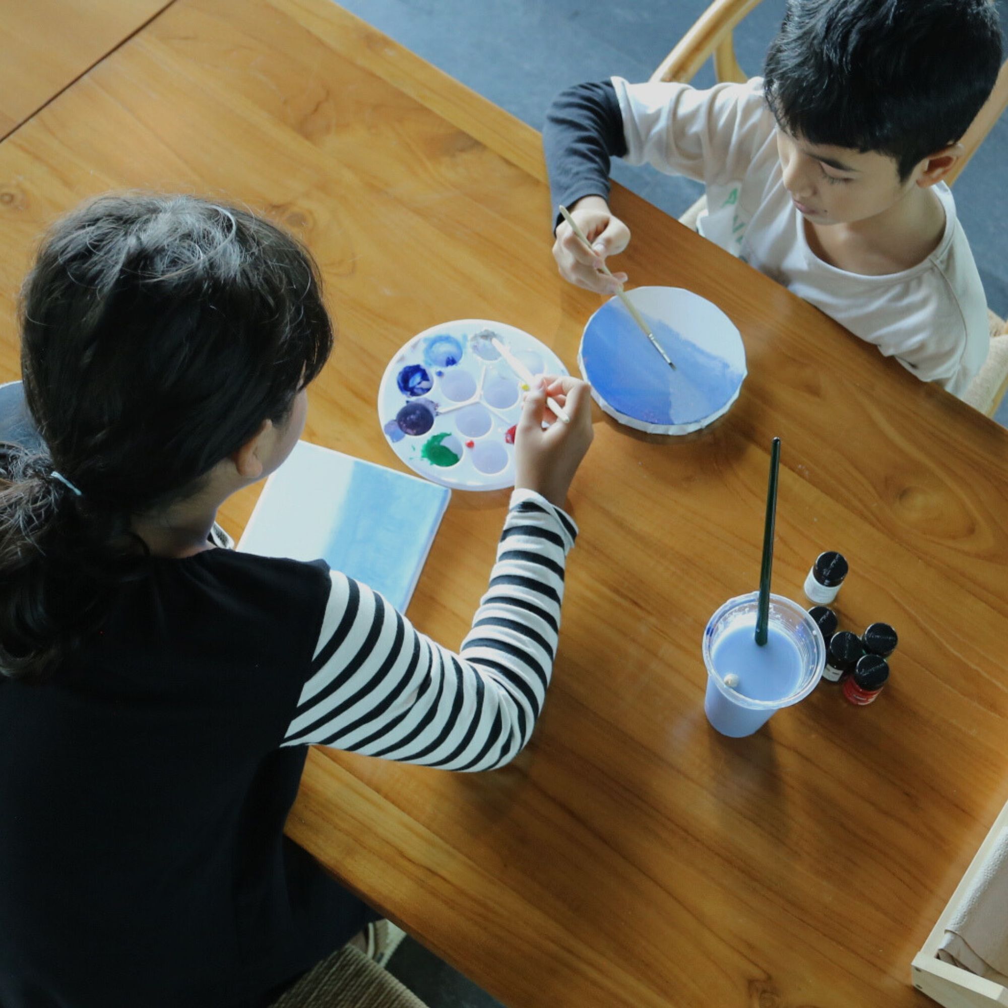 Blu Monkey Hub & Hotel