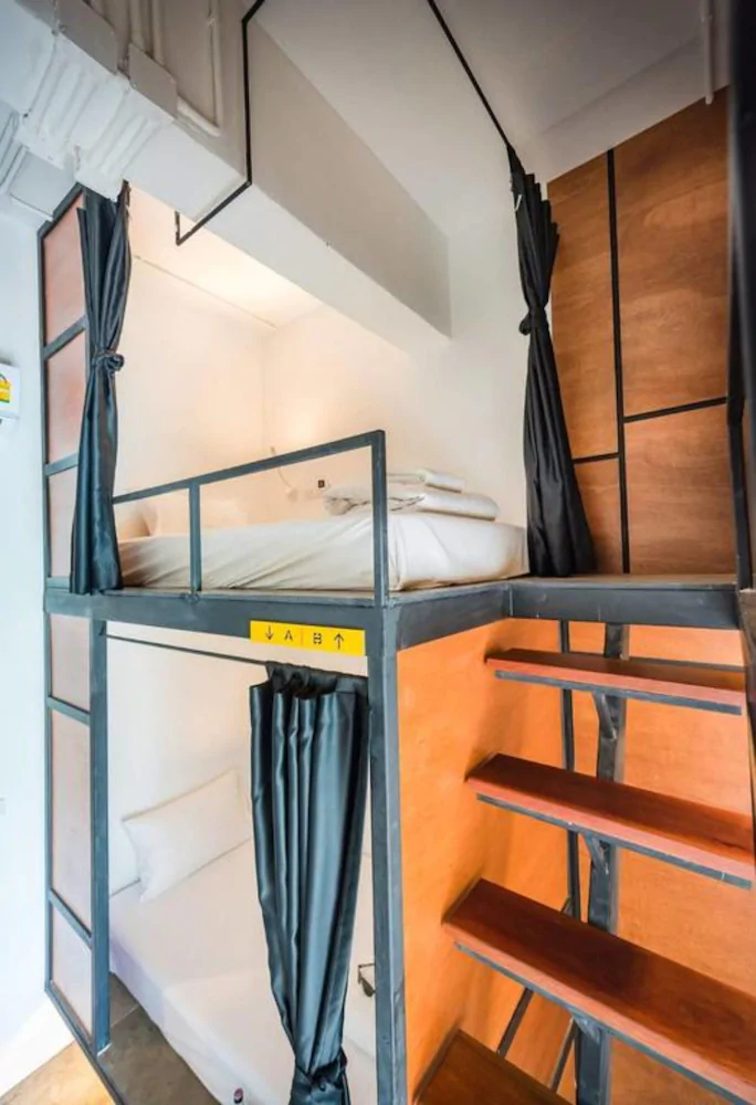Book A Bed Poshtel Hostel
