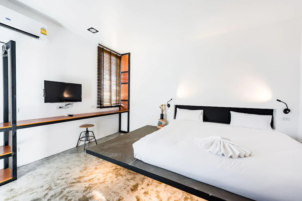 Book A Bed Poshtel Hostel