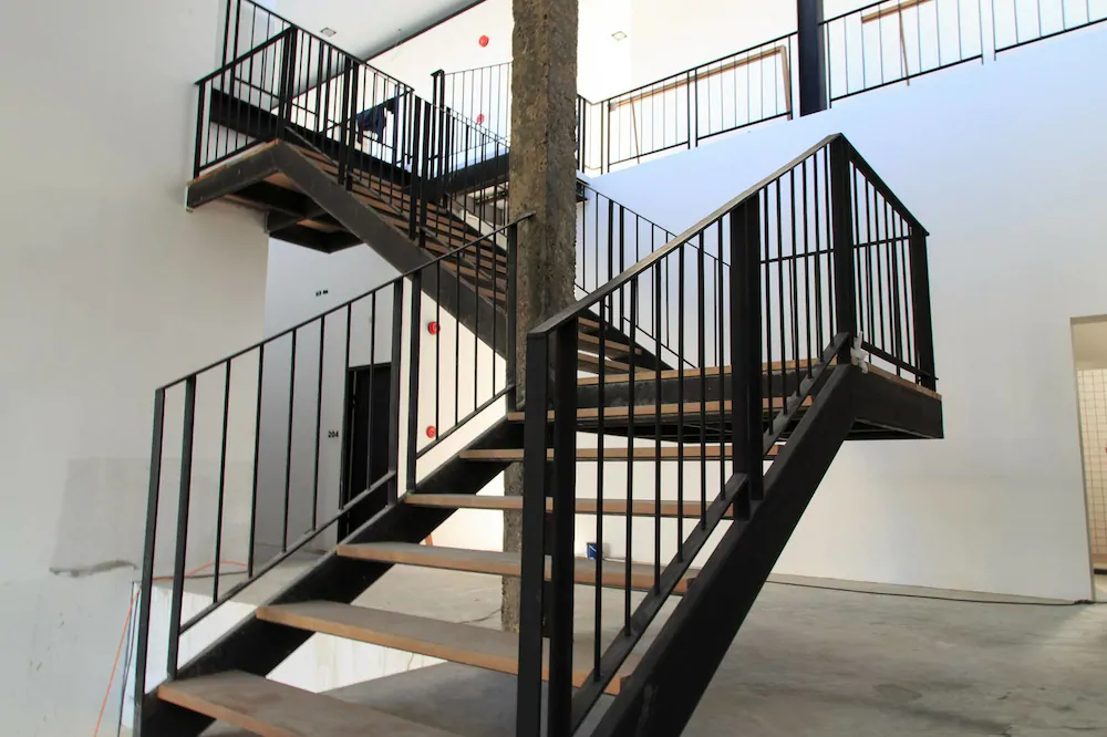 Book A Bed Poshtel Hostel