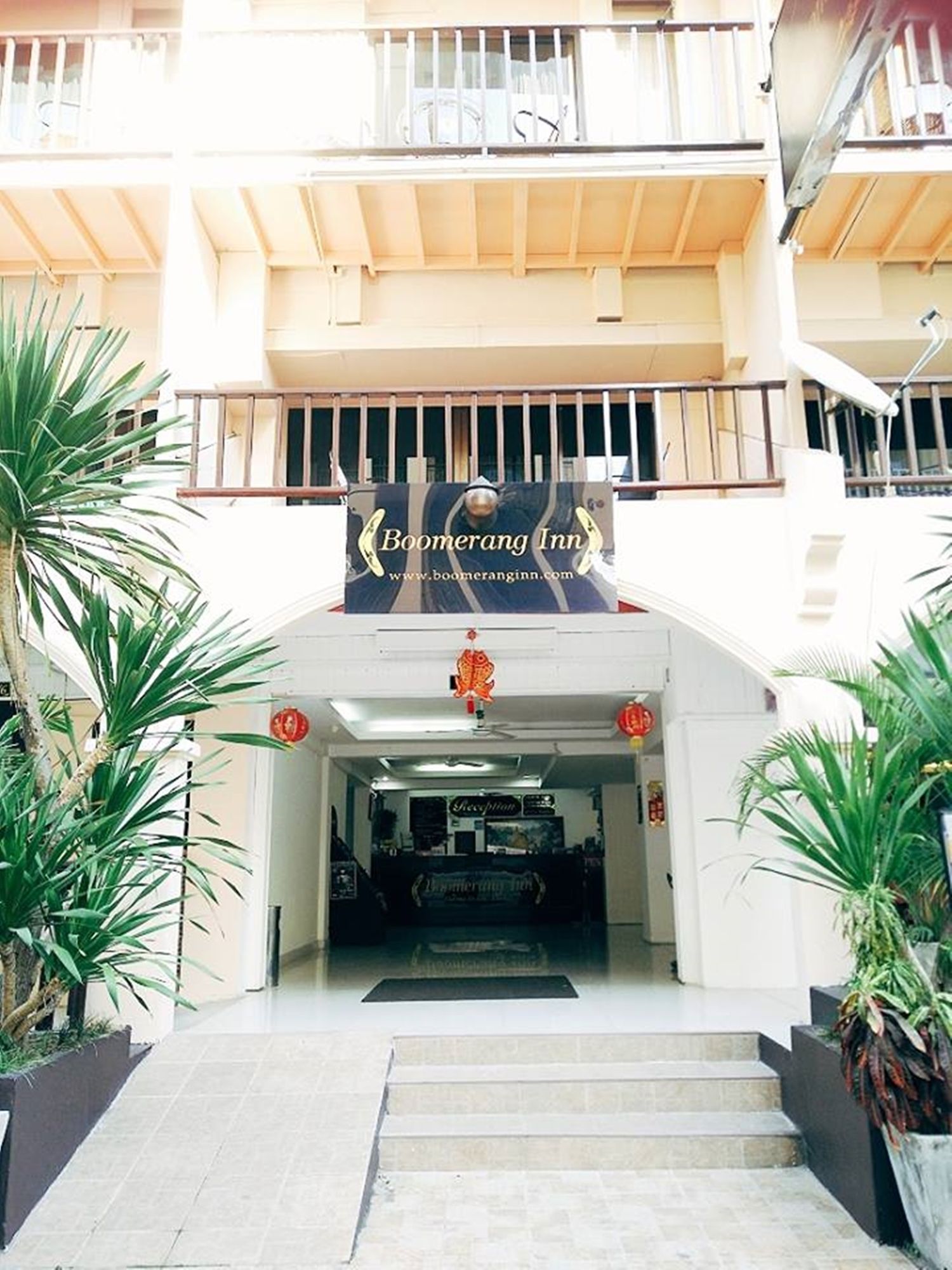 Boomerang Inn