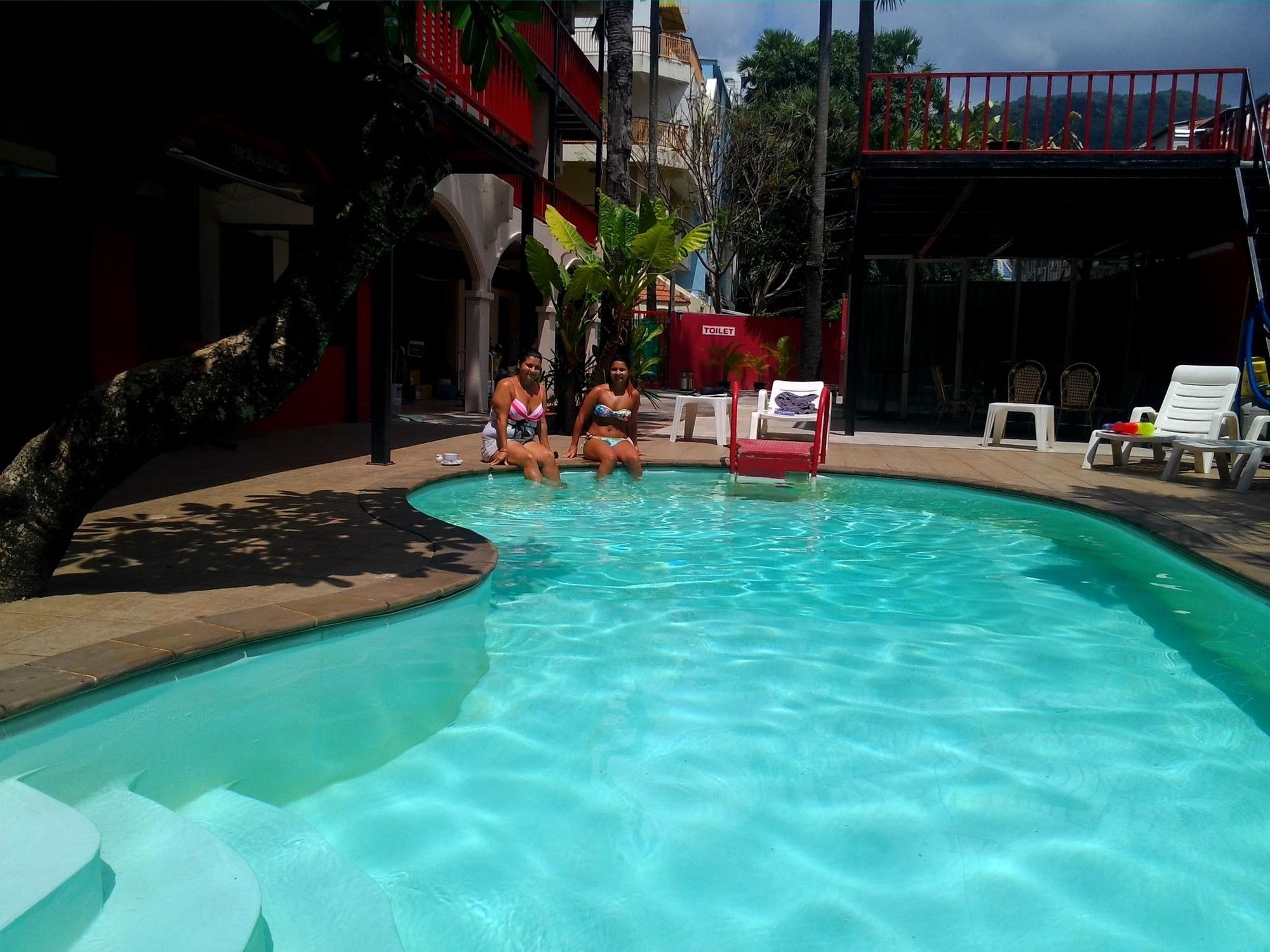 Boomerang Inn