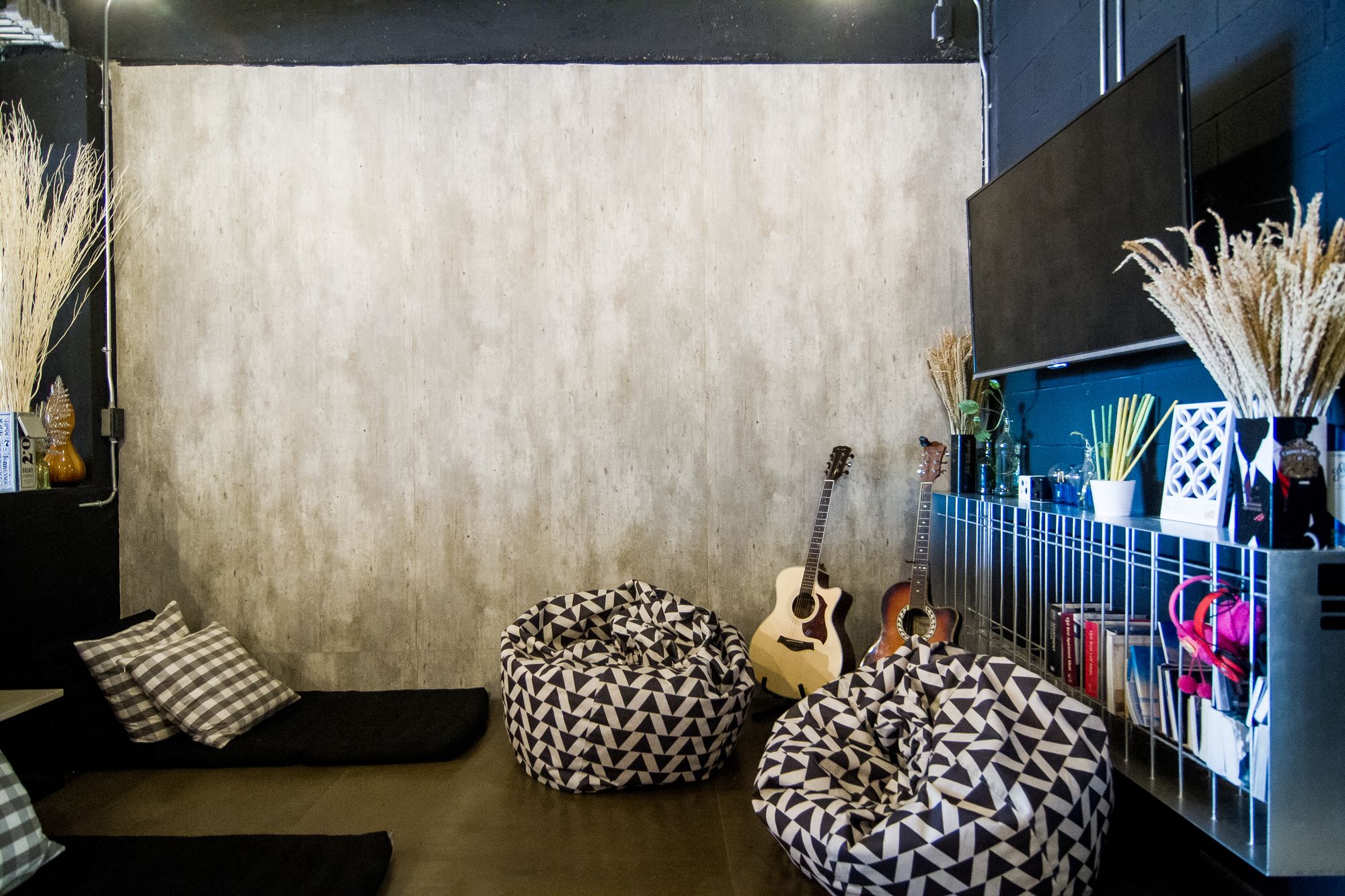 Box Poshtel Phuket