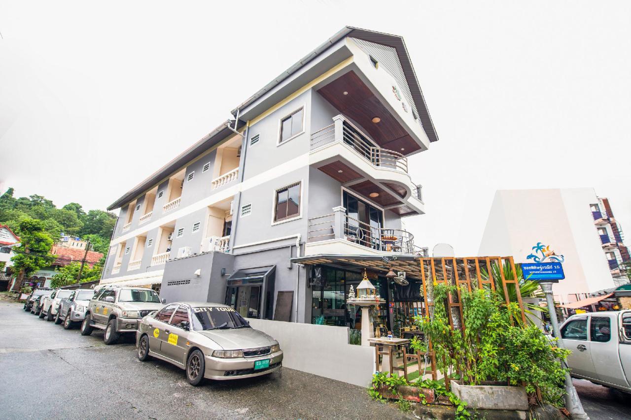 Butterfly House by OYO Rooms