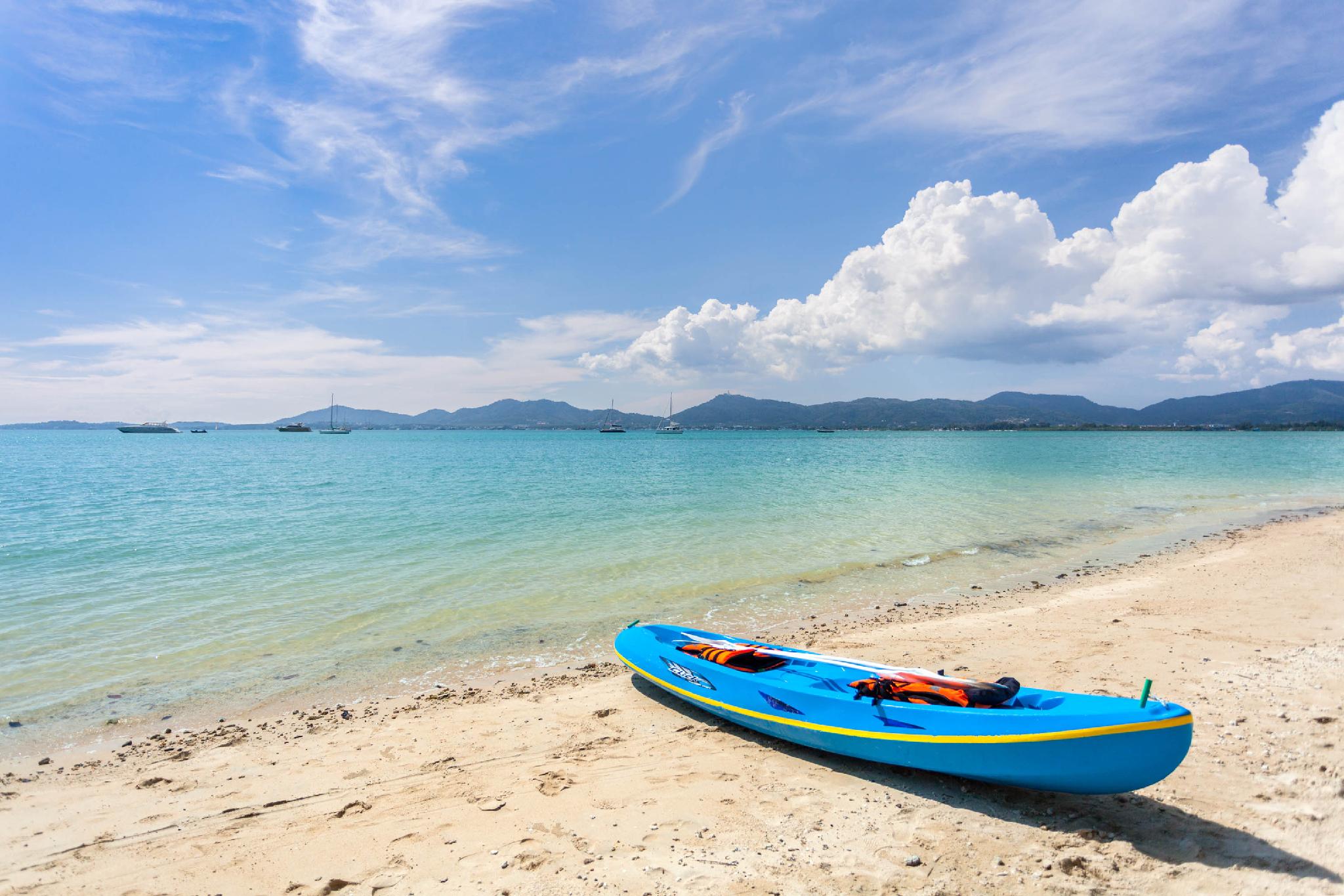 By The Sea Phuket Beach Resort