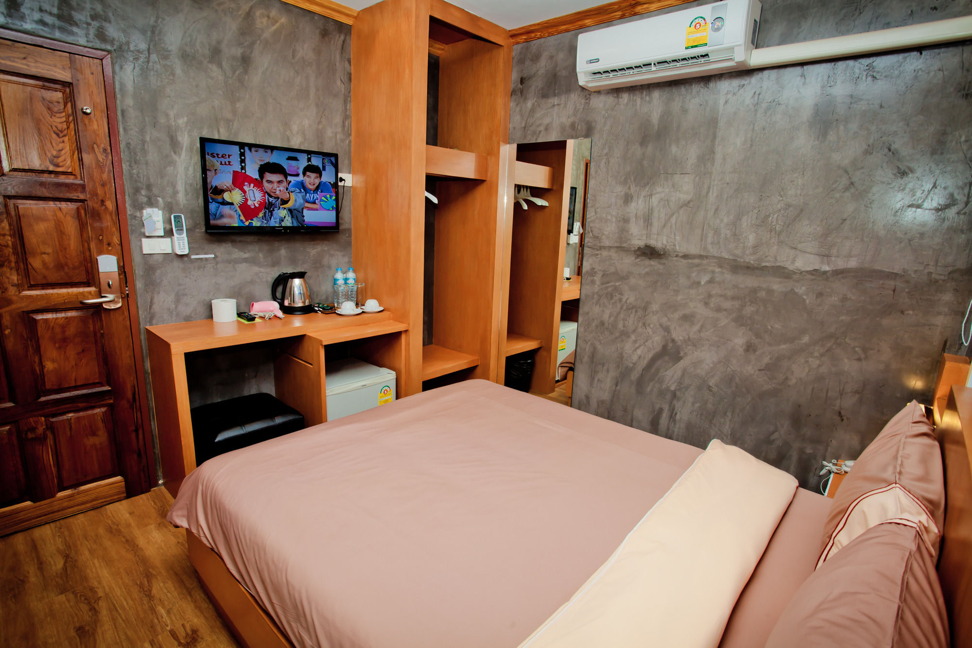 Chaphone Guesthouse