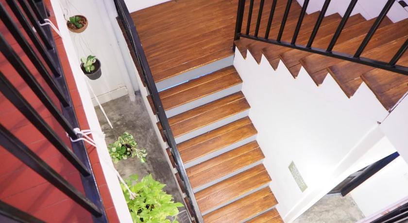 Chino Town Gallery Alley