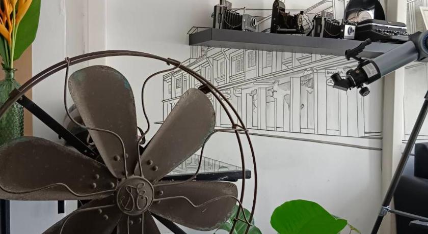 Chino Town Gallery Alley